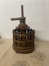 Ancien pressoir à fruits vin