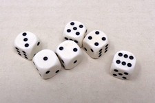 Lot de 6 dés à jouer anciens