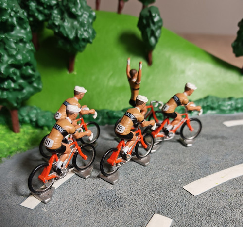 Cycliste miniature 43e - cycliste, 1/43e