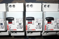 DISJONCTEUR DIFFERENTIEL 16A