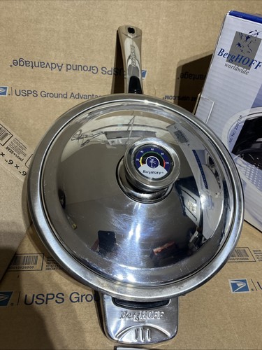 Berghoff waterless skillet - 10",