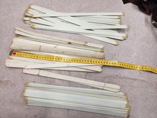 Lot de 122 baleinage ancien