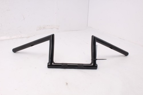 Chizeled guidon bas - chizeled,
