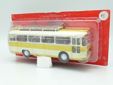 Altaya Ixo 1/43 - Bus Car Autocar SAVIEM SC5P 1962 France