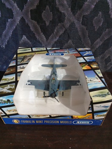 Franklin mint armour - franklin, douglas