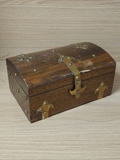 Boîte à bijoux en bois