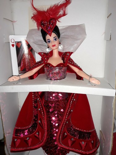 Bob mackie queen - queen, hearts
