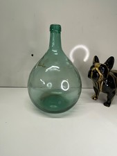 Dame Jeanne de couleur verte