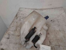 Reservoir lave-glace avant