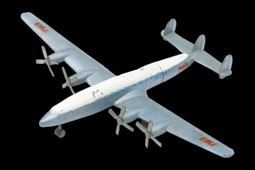 Avion solido - avion,