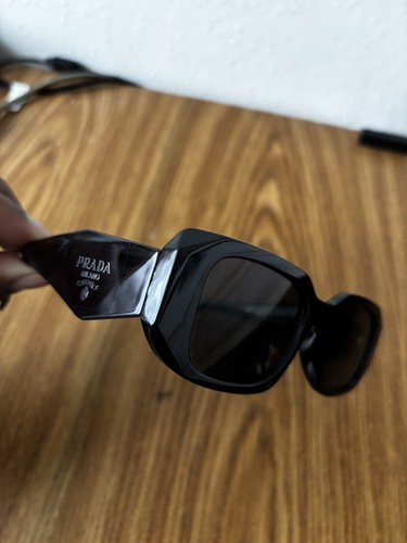 Lunettes soleil prada - soleil,