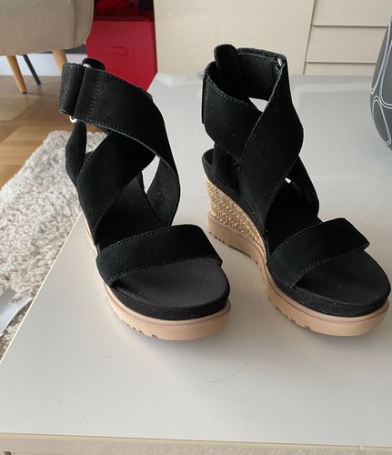 Neuves sandales femmes ugg - neuves,