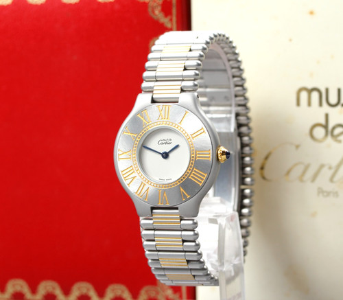 Ensemble complet montre homme