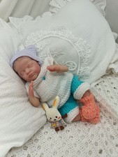 Adorable Mini Bébé Reborn