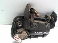 Poignee porte avant gauche