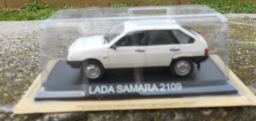 Die cast lada - die,