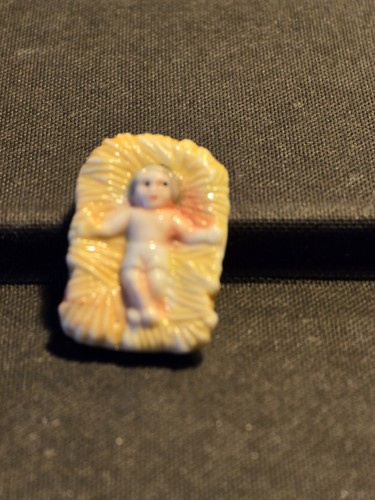 Feve ancienne petit jesus - ,
