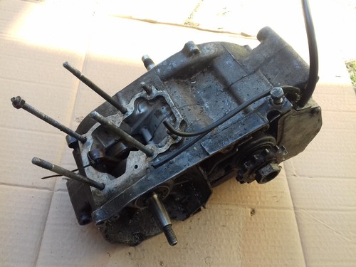 Bas moteur suzuki 50 - moteur,