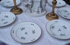 Ensemble de 7 assiettes décor