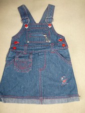 Robe en jean à bretelles pour