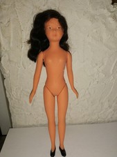 Ancienne petite poupée brune