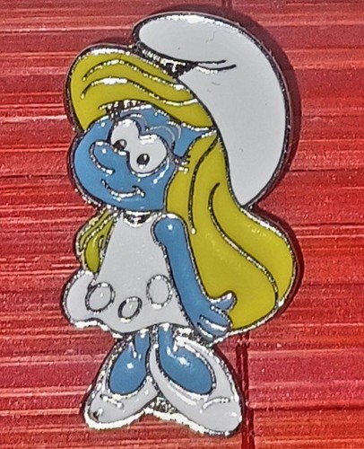 Pin schtroumpf - pin's,