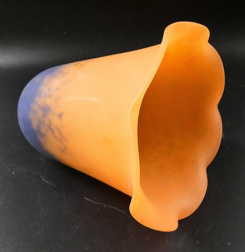Tulipe pâte verre signée - pâte,