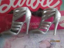 POUPEE BARBIE / PAIRE DE