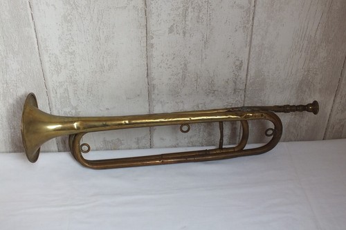 Ancienne trompette clairon - ancienne,