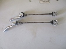 VELO VINTAGE PAIRE SERRAGE RAPIDE AV +AR  CAMPAGNOLO QUICK RELEASE SKEWER