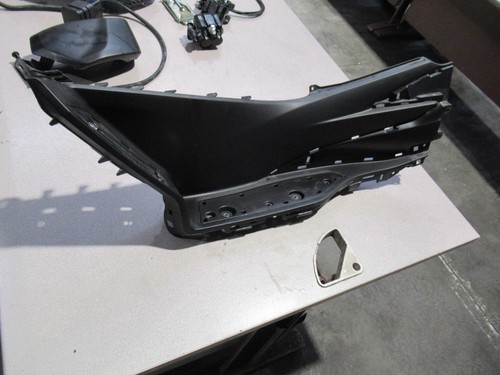 Plancher gauche suzuki - gauche, (suzuki