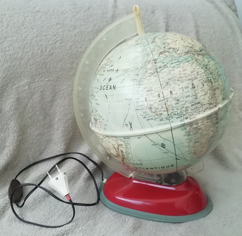 Ancienne mappemonde globe - mappemonde,