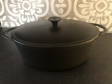 Ancienne cocotte ovale en