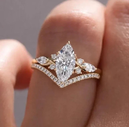 Bague mariage or jaune - en,