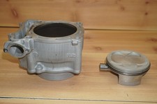 04-05 Yamaha WR450F WR450 450F YZ450F Cylinder Motor Engine Top 5TA-11311-01-00