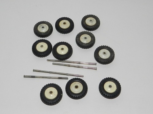 Dinky toys 887 roues - dinky,