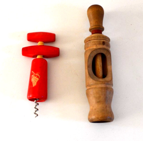 Lot une bouchonneuse - d'une,