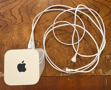 Apple Airport Time Capsule 2TB 802.11ac  A1470 with power and ethernet cords