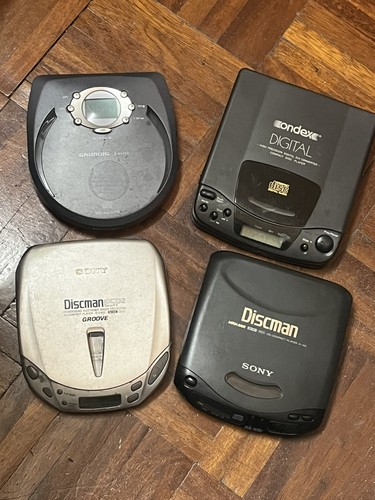 Lot portable cd player - of,