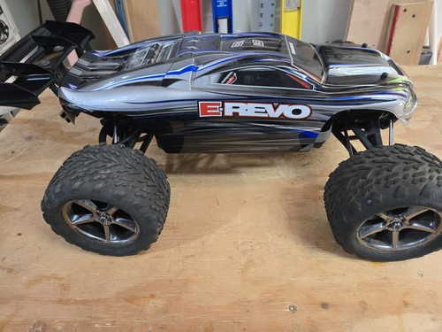 Traxxas revo 10 - 1, 1/10