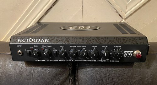 Tête amplificateur de - tête,