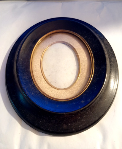 Cadre ovale noirci époque - ,