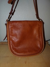 SAC BANDOULIÈRE  EN CUIR