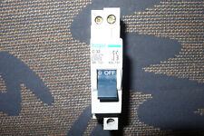 DISJONCTEUR MODULAIRE 32A COURBE C, MF732 HAGER, 2POLES, 32AMPERES