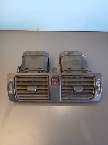 Volvo v50 grille d aération - /, d'aération