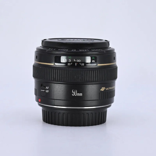 Canon 50mm 4 - 50mm, f/1.4