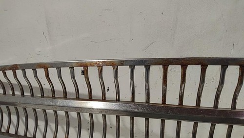 Calandre peugeot 404 kpm - calandre,