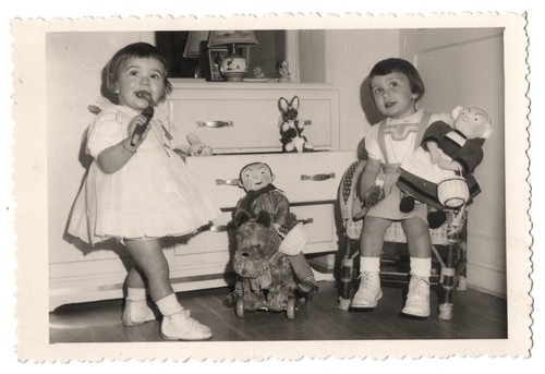 Photo girls and doll - girls, sniper