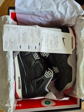  Air Jordan 4 Bred très peu