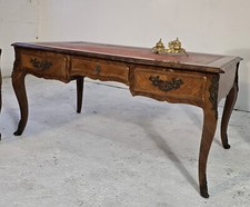 Important Bureau Epoque Louis